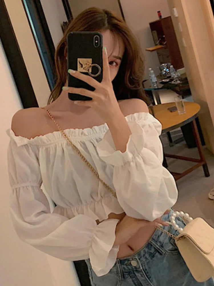 Blusa Ombro a Ombro com Mangas Bufantes